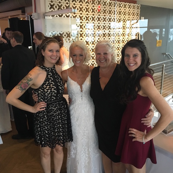 Red cocktail dress - Picture 5 of 6